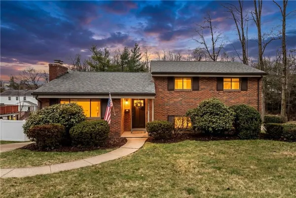 front view of house with a yard