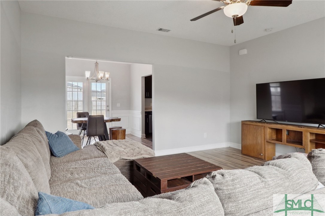 348 Rutledge Drive Hinesville, GA 31313 - Photo 6 of 26 Gallery Image 6