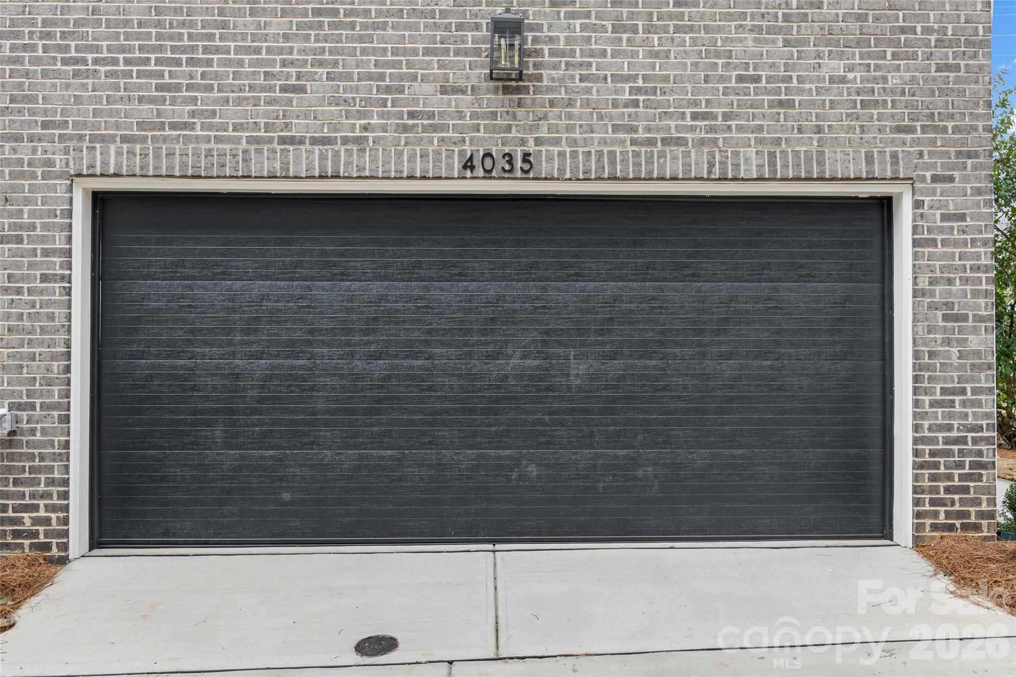 4041 South Tryon Street Charlotte, NC 28217 - Photo 44 of 45 a view of door
