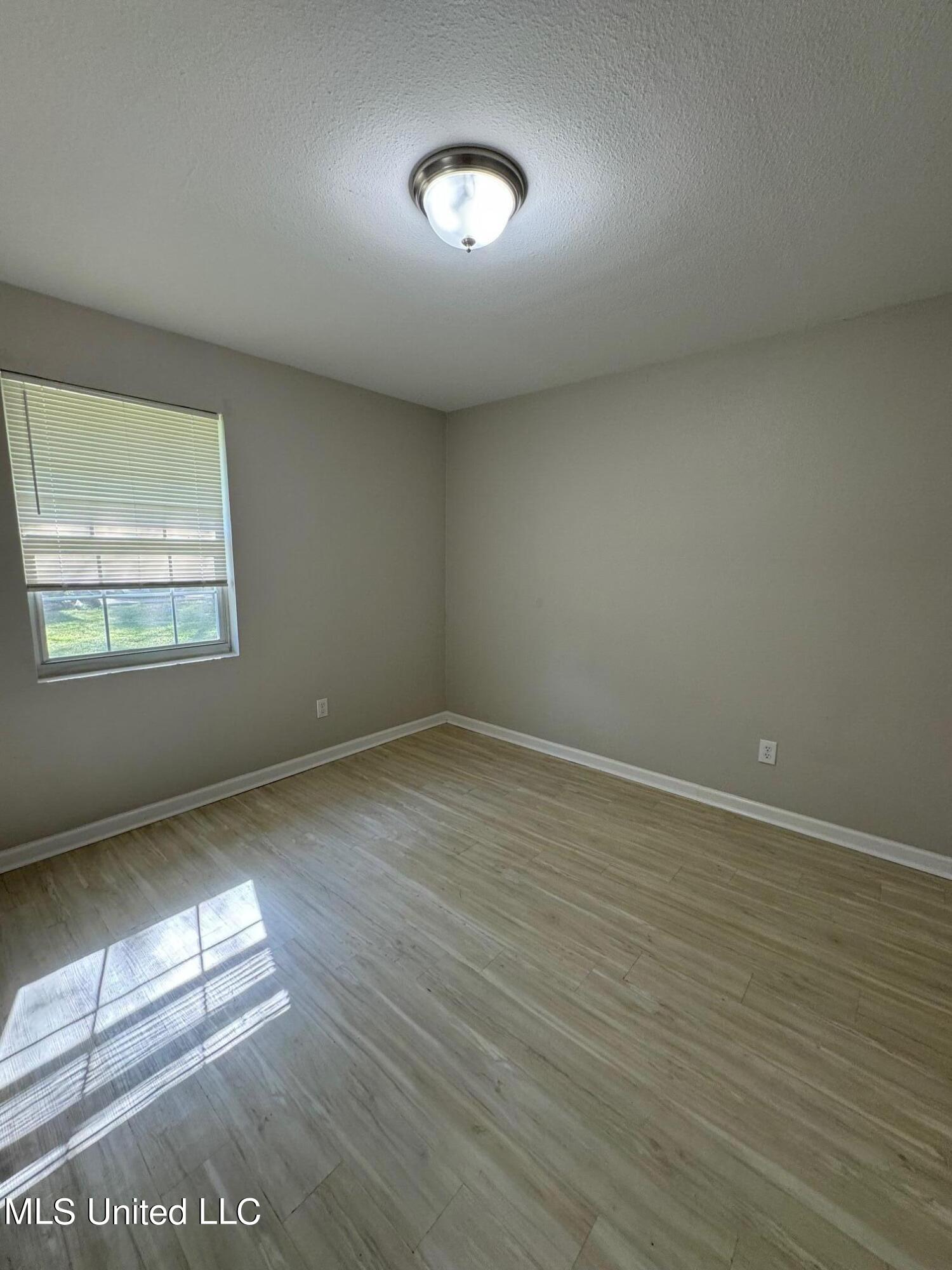 251-253 Lawrence Road Jackson, MS 39206 - Photo 12 of 12 IMG_1429