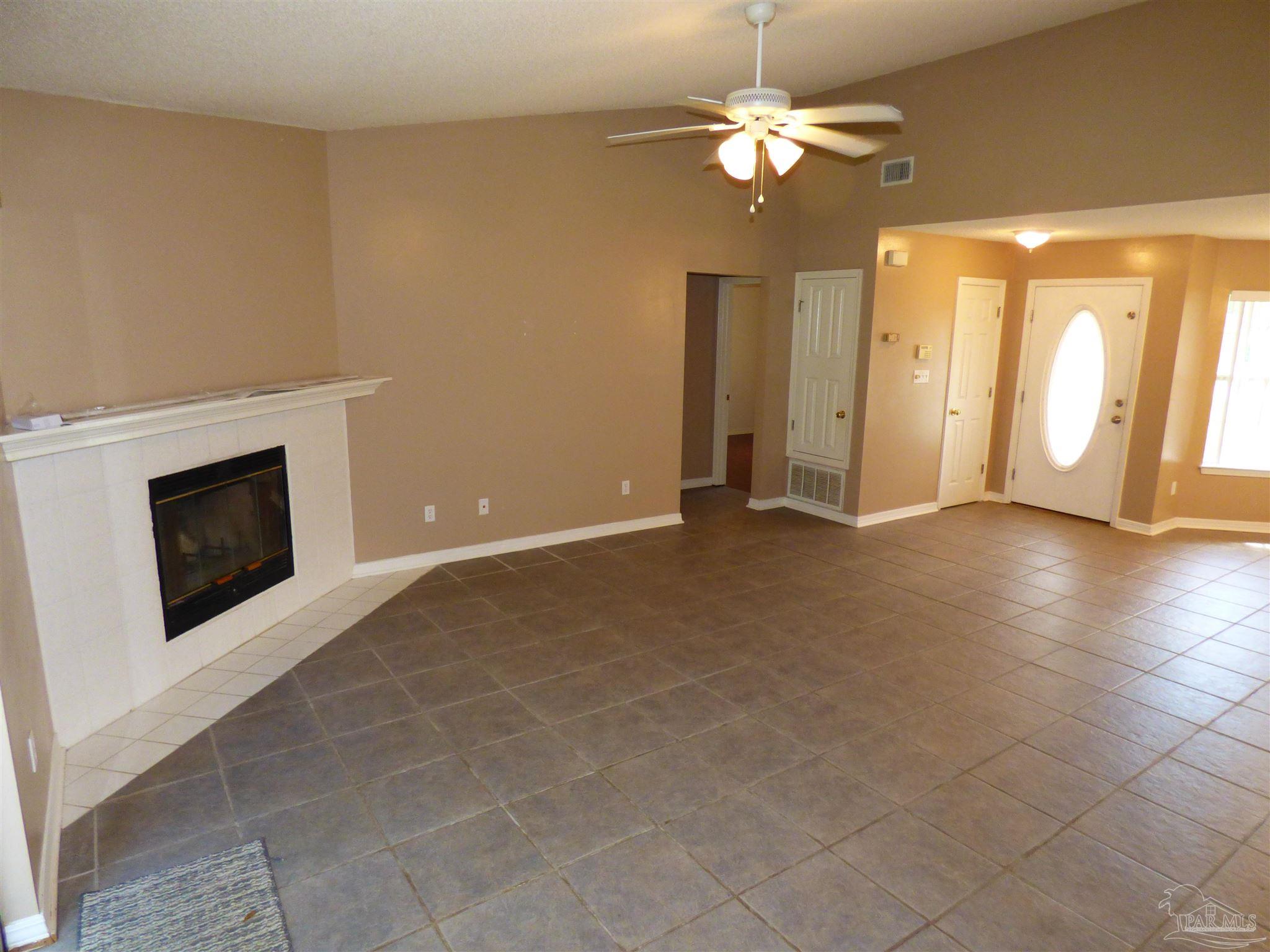 6946 Cedar Ridge Circle Milton, FL 32570 - Photo 5 of 27
