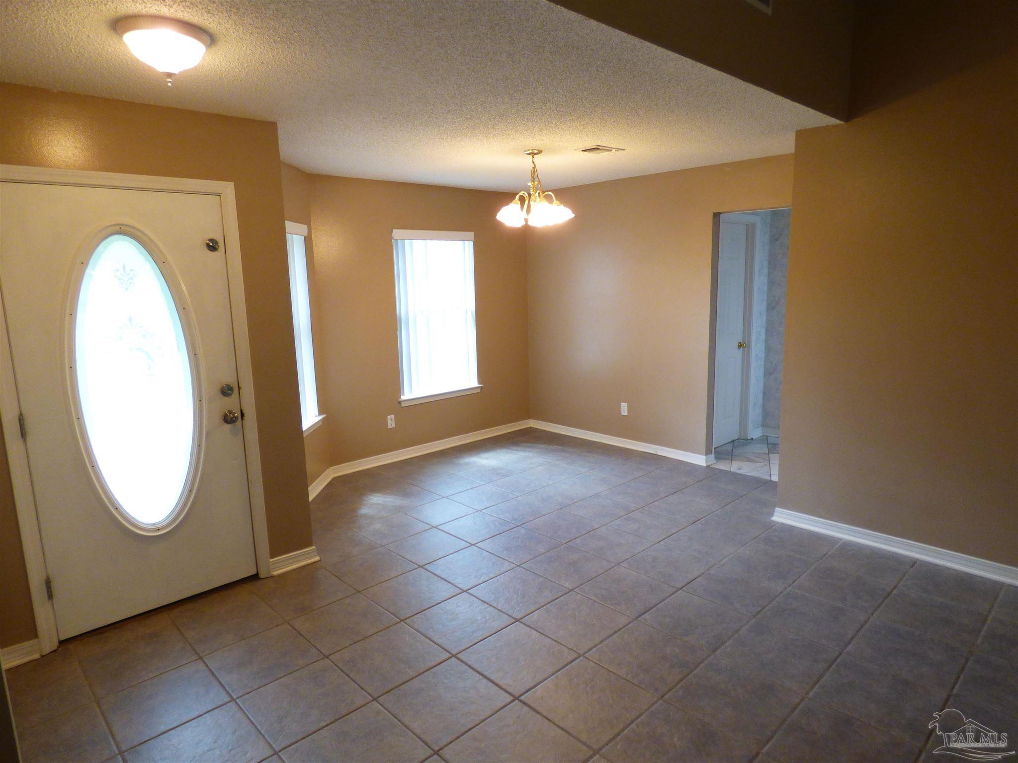 6946 Cedar Ridge Circle Milton, FL 32570 - Photo 7 of 27