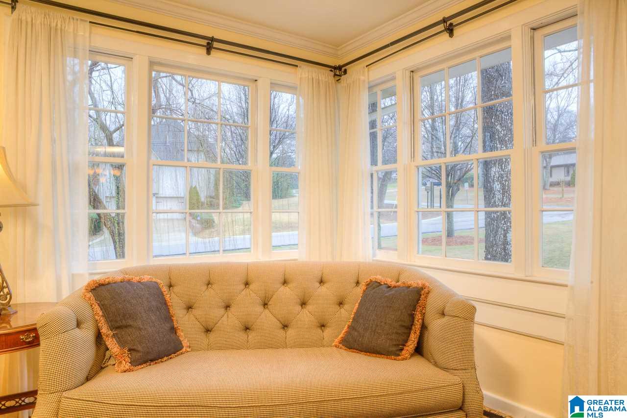 2501 Shades Crest Road Birmingham, AL 35216 - Photo 7 of 40