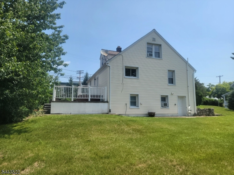 59 Troy Road Parsippany, NJ 07054 - Photo 2 of 21