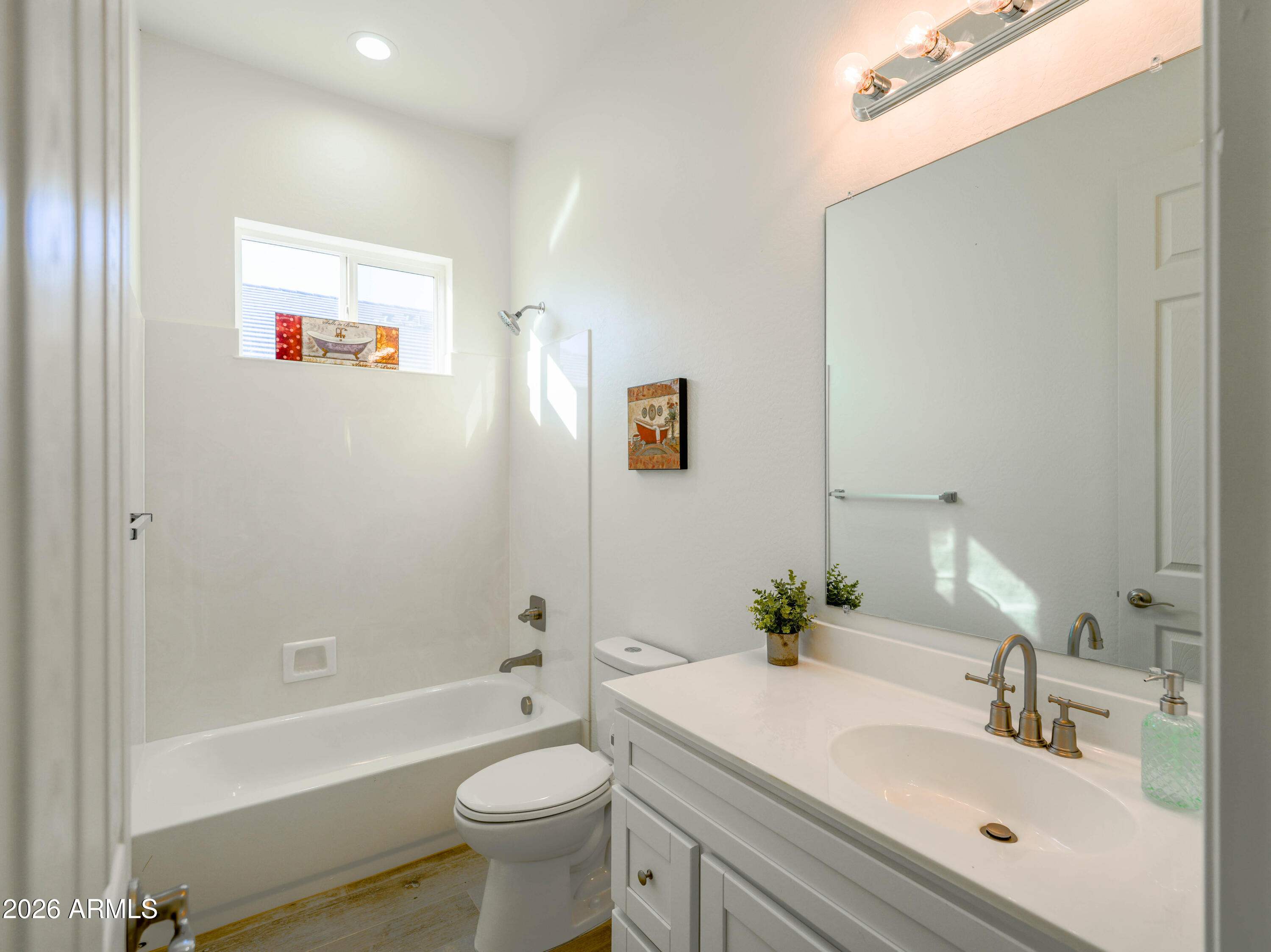 14554 South Diablo Road Arizona City, AZ 85123 - Photo 9 of 30 Hall Bathroom