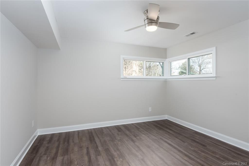 710 Sandridge Road Charlotte, NC 28210 - Photo 11 of 23 Gallery Image 11