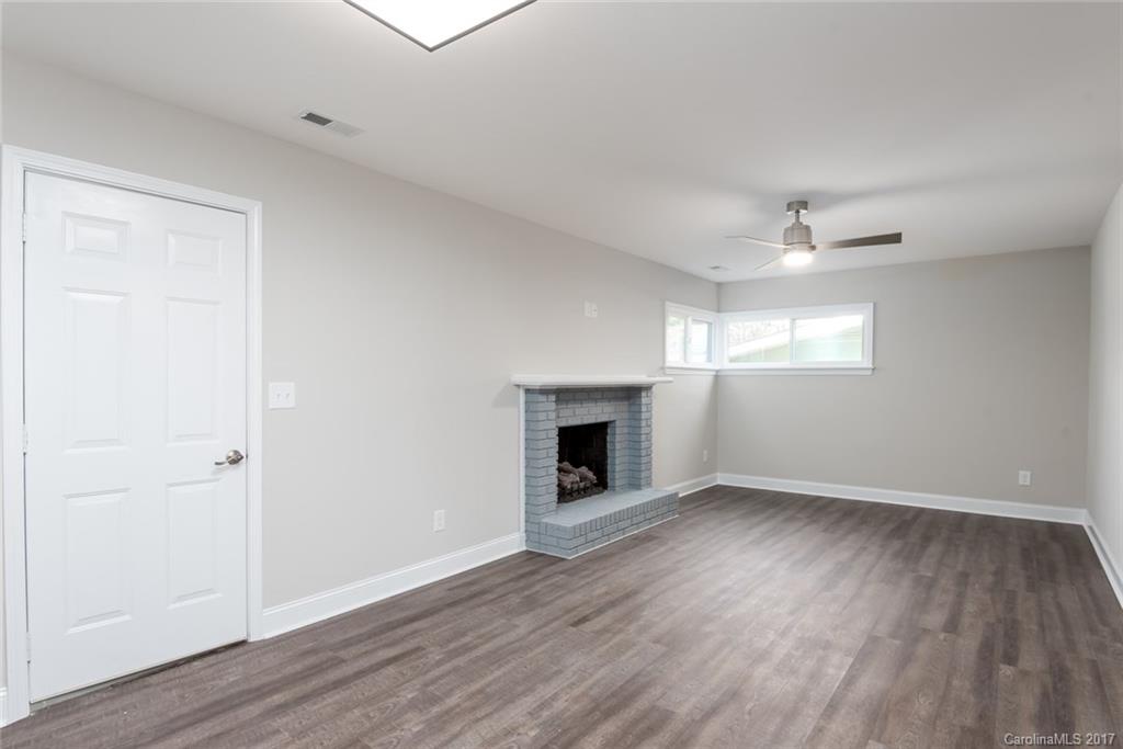 710 Sandridge Road Charlotte, NC 28210 - Photo 12 of 23 Gallery Image 12