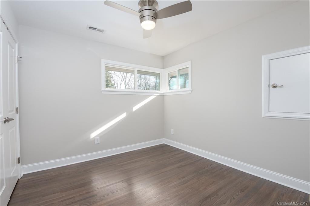 710 Sandridge Road Charlotte, NC 28210 - Photo 18 of 23 Gallery Image 18