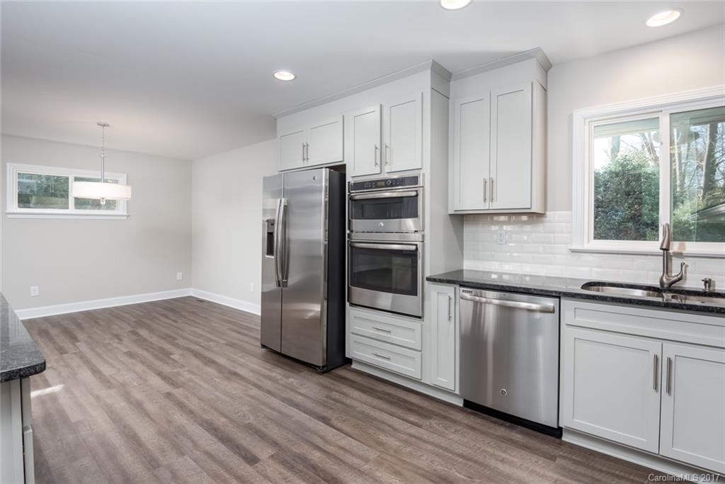 710 Sandridge Road Charlotte, NC 28210 - Photo 4 of 23 Gallery Image 4