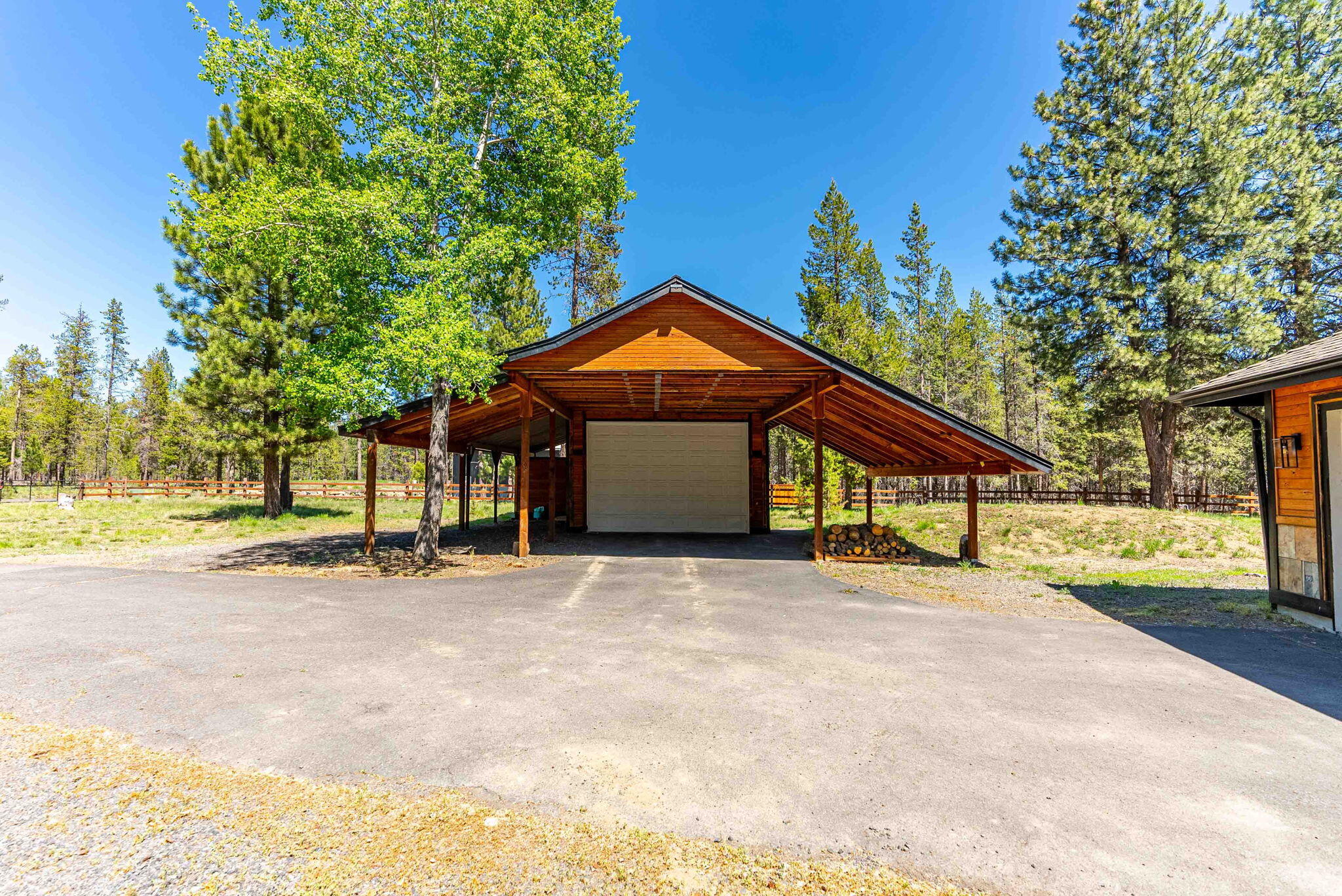 16815 Derringer Road Bend, OR 97707 - Photo 42 of 49 Shop and Covered Parking