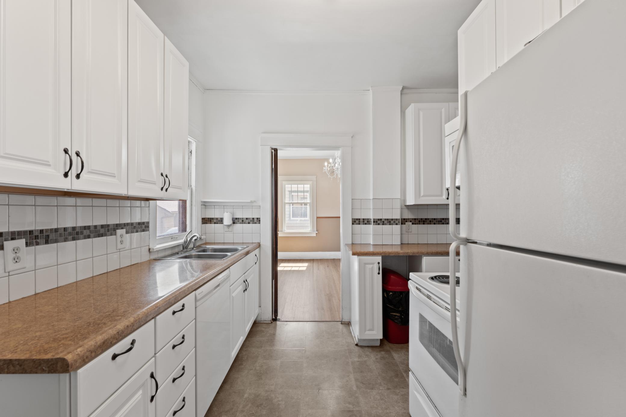 116 11th Avenue Northwest Rochester, MN 55901 - Photo 9 of 29