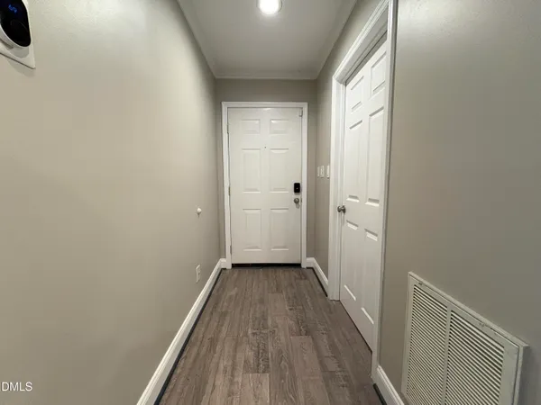 $1,600 | 1010 Kingswood Drive, Unit I, Chapel Hill, NC 27517