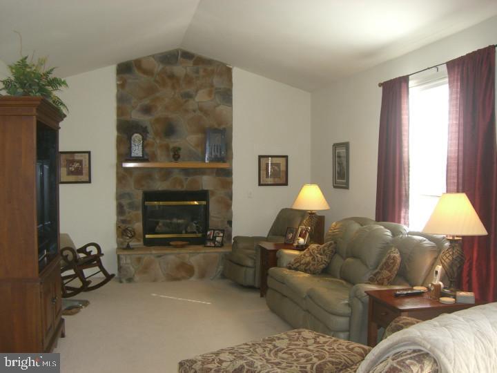 55 Rabbit Run Road Oxford, PA 19363 - Photo 8 of 22 Gallery Image 8