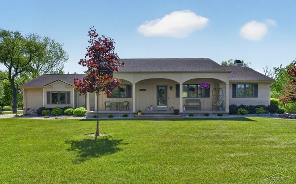 $325,000 | 637 Riverview Court, Gladwin, MI 48624