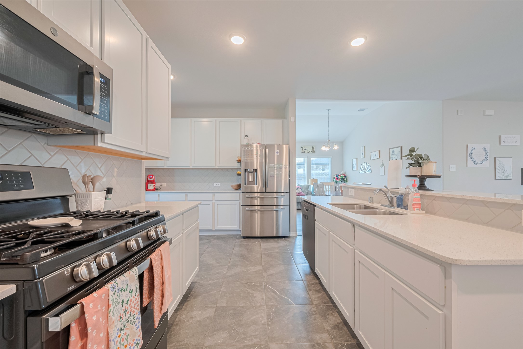 2446 Palisade Crst Drive Rosharon, TX 77583 - Photo 15 of 50