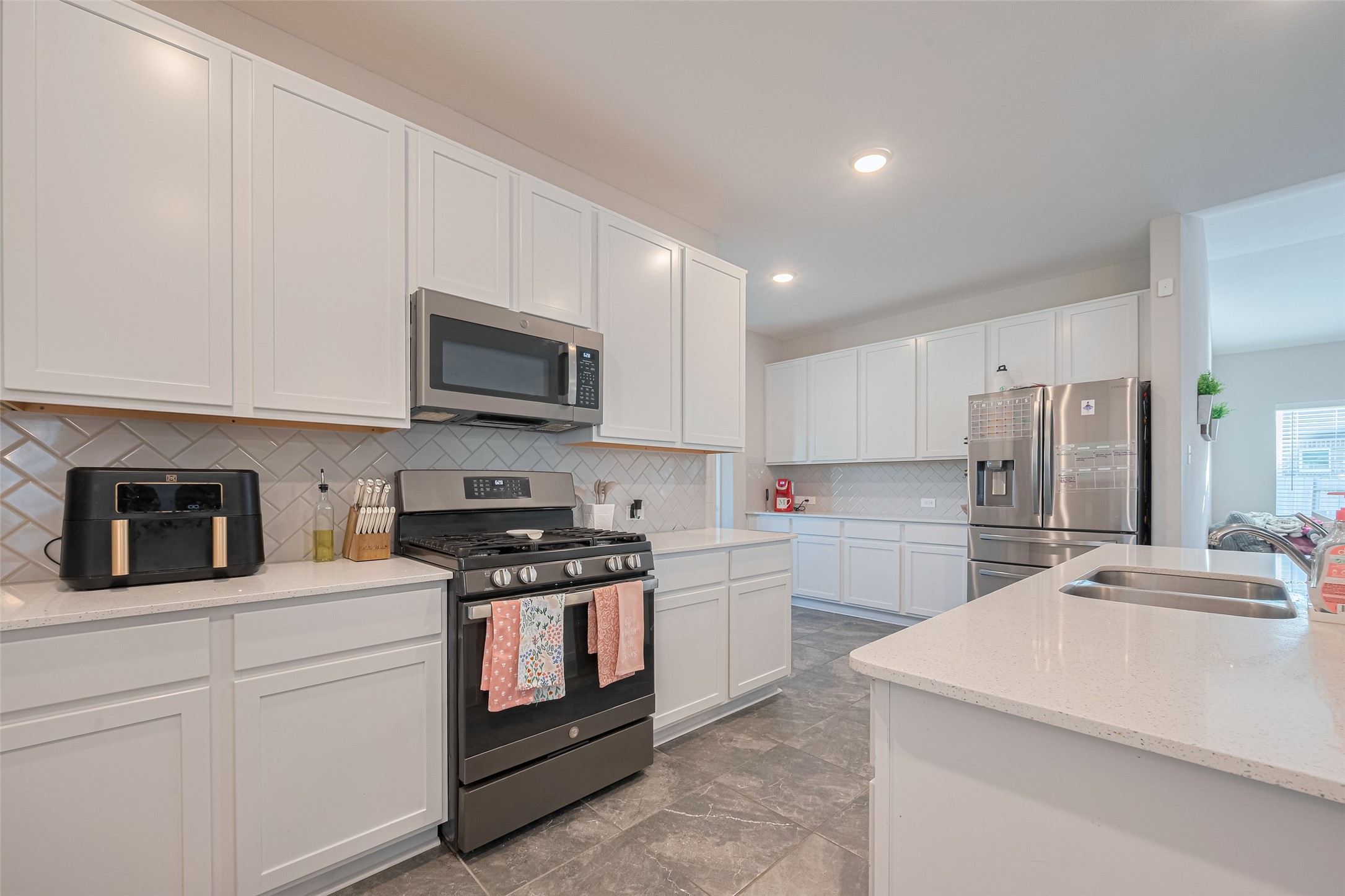 2446 Palisade Crst Drive Rosharon, TX 77583 - Photo 17 of 50