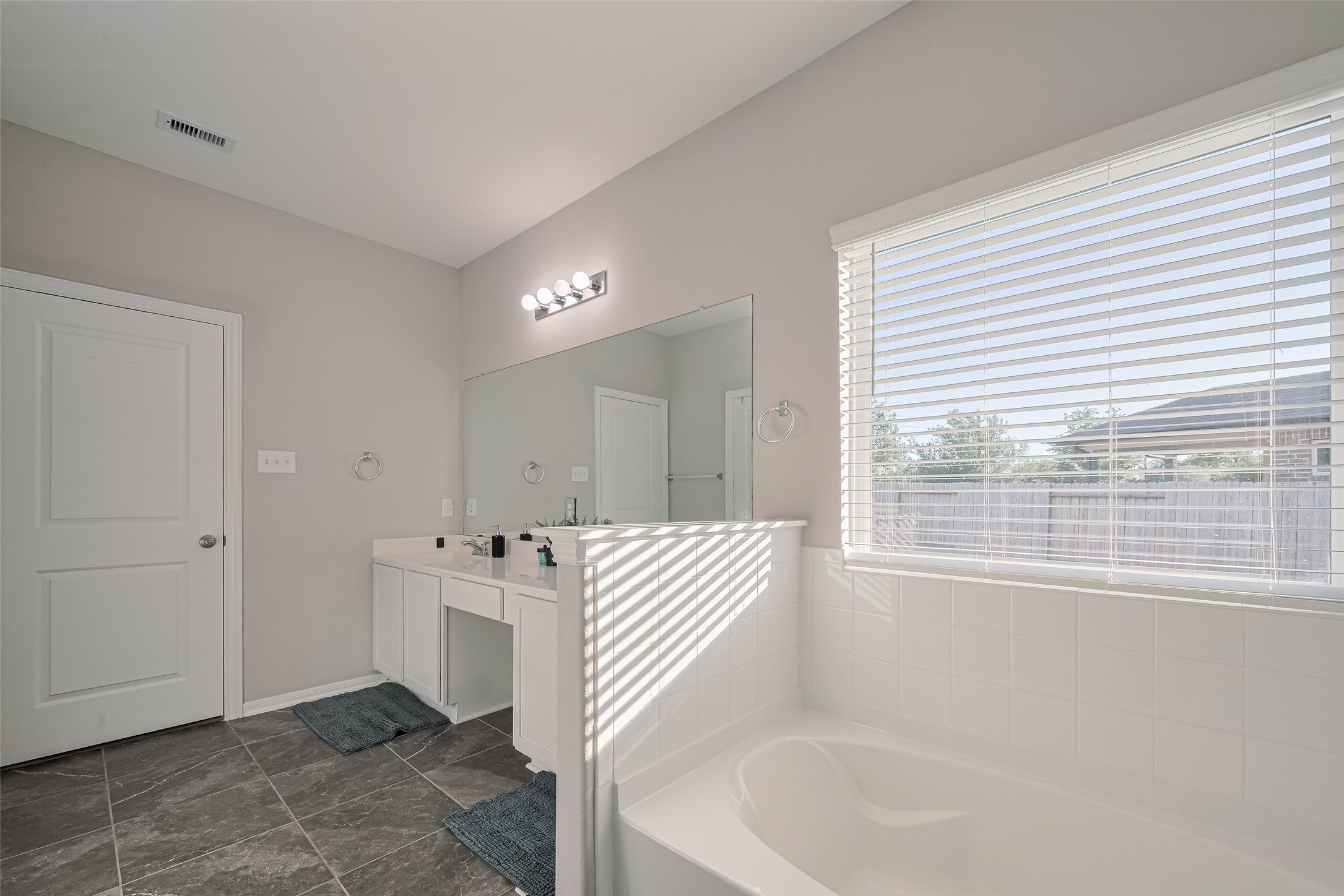 2446 Palisade Crst Drive Rosharon, TX 77583 - Photo 31 of 50