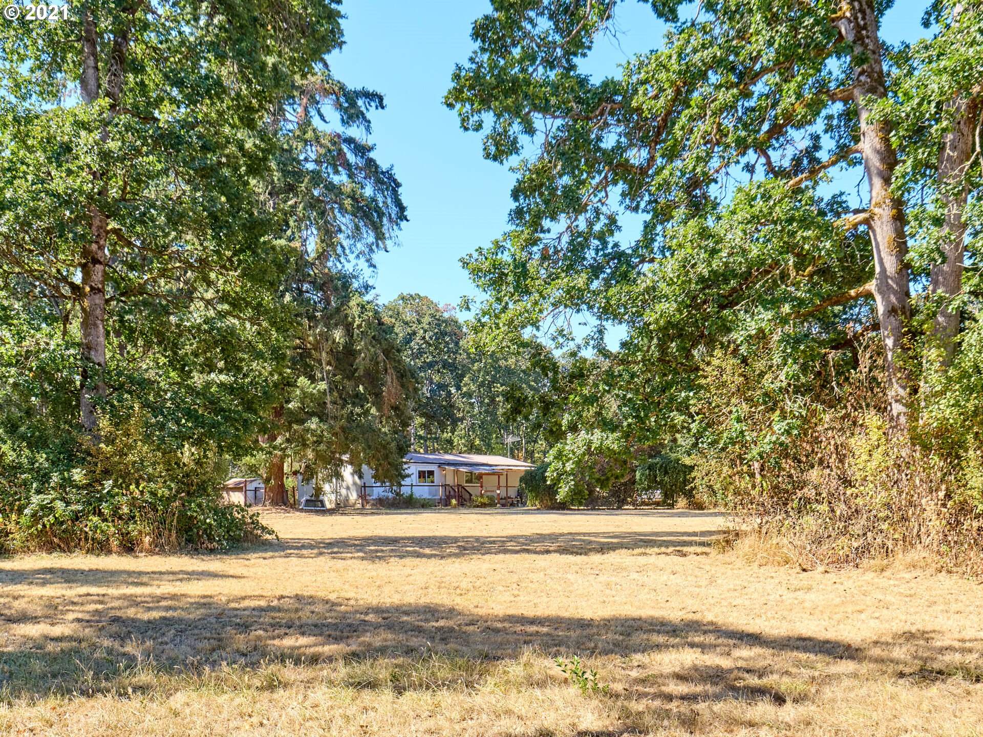 14550 South Vaughan Road Molalla, OR 97038 - Photo 4 of 32 Gallery Image 4