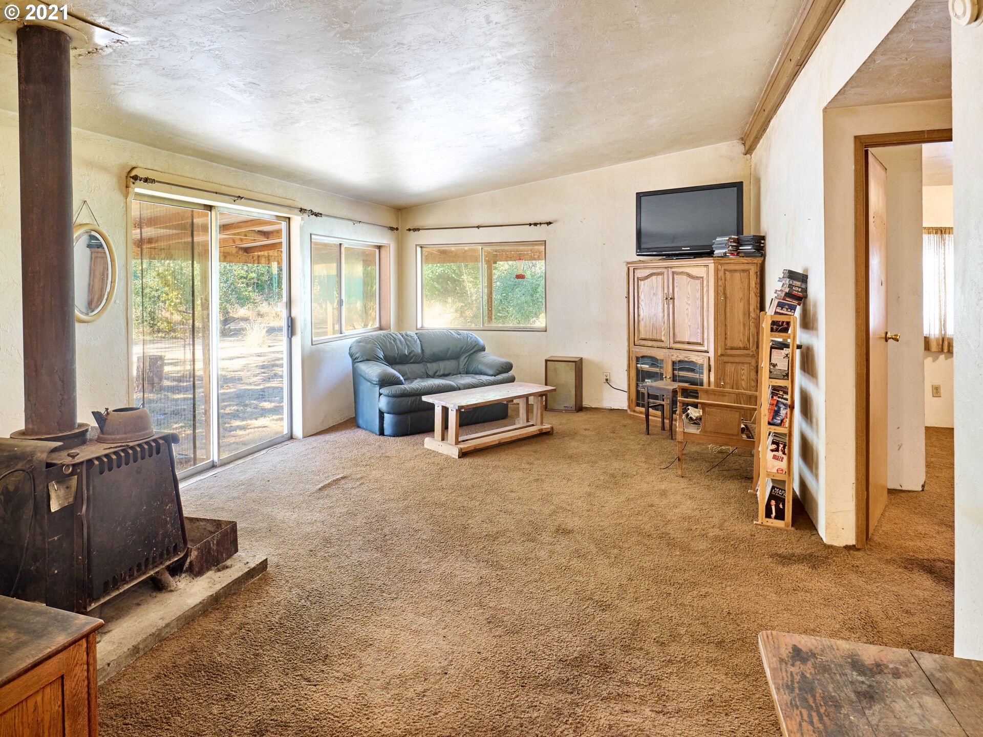14550 South Vaughan Road Molalla, OR 97038 - Photo 8 of 32 Gallery Image 8