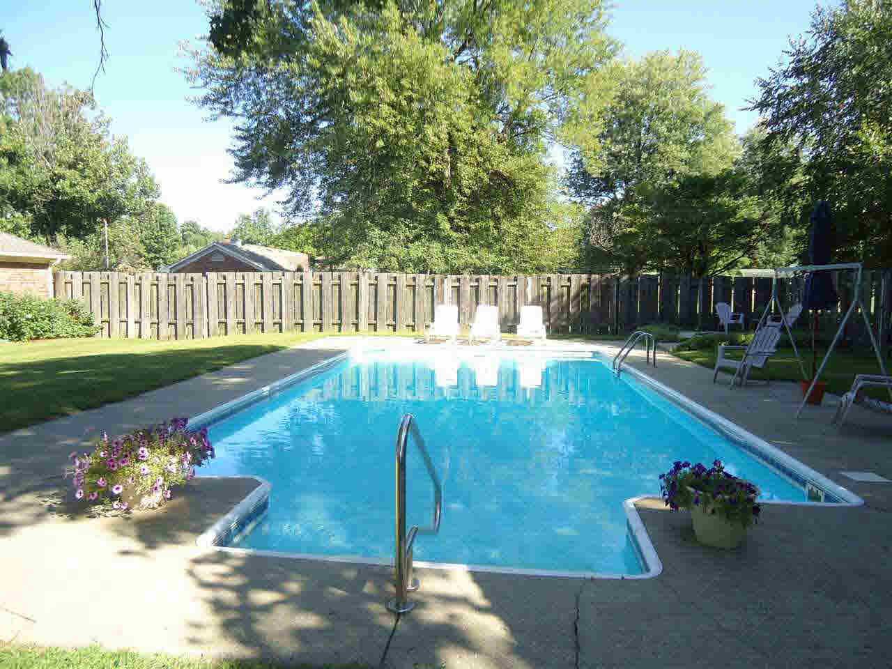 418 McKenney Road Vincennes, IN 47591 - Photo 2 of 12 Gallery Image 2