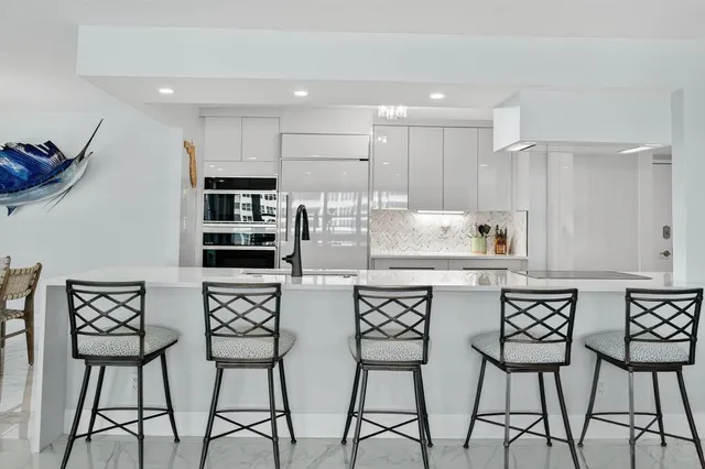 $1,499,000 | 3900 Galt Ocean Drive, Unit 817, Fort Lauderdale, FL 33308