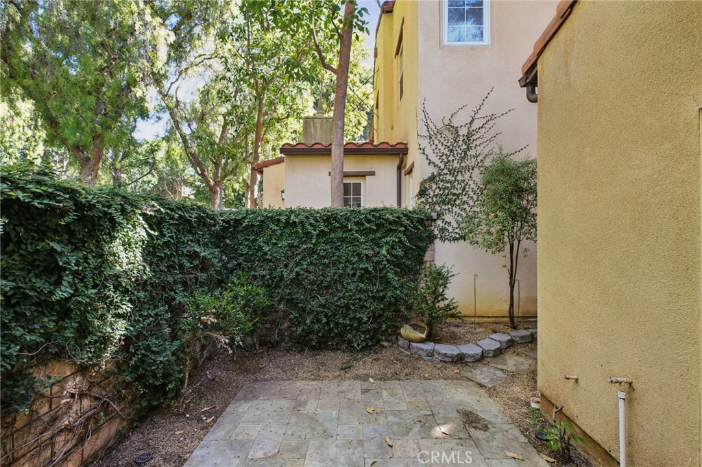 78 Windchime Irvine, CA 92603 - Photo 2 of 4 a view of a house with a tree