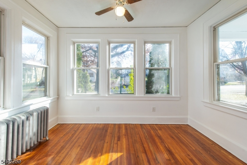 51 Riggs Place South Orange, NJ 07079 - Photo 4 of 17