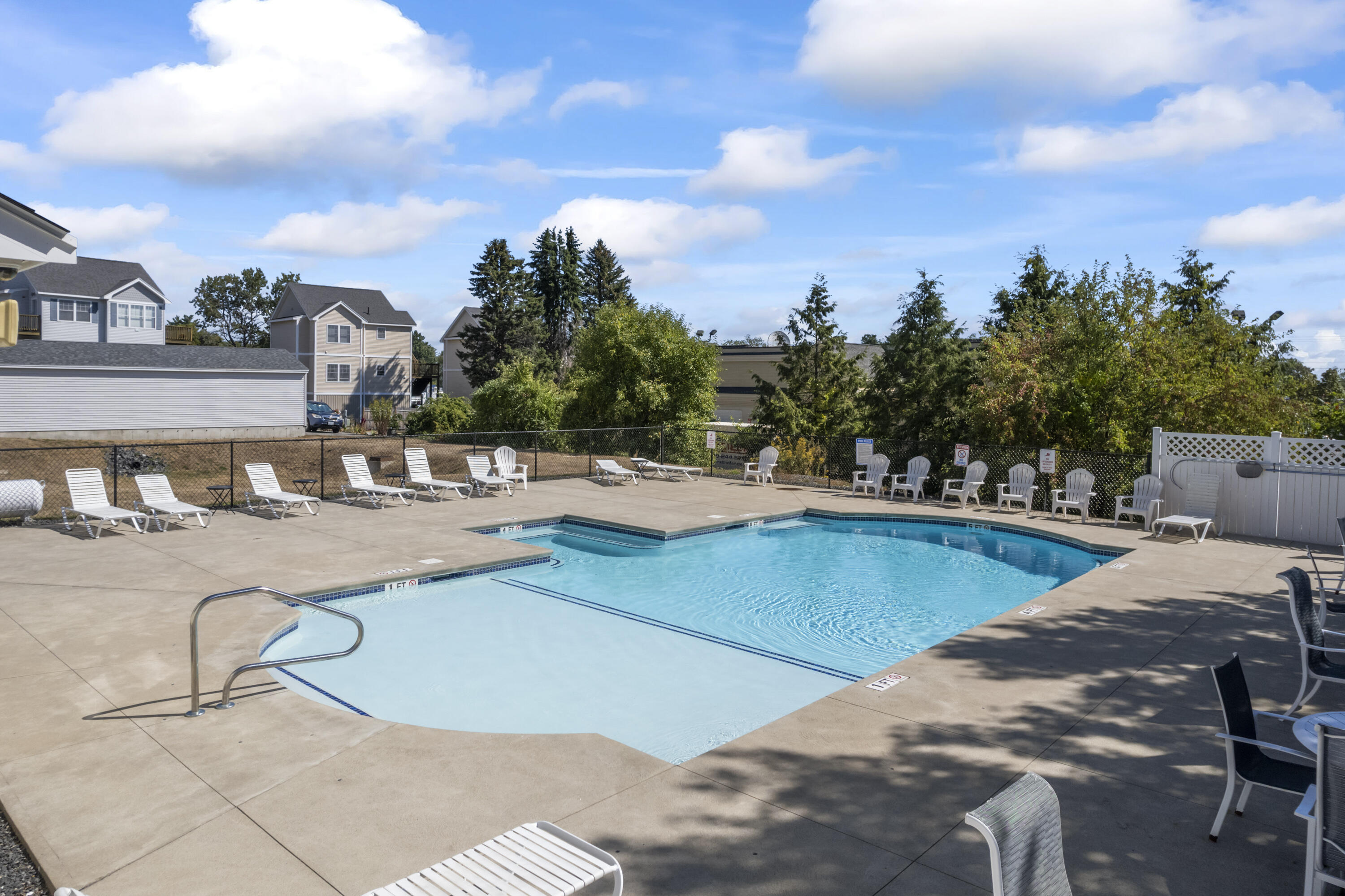 35 Barefoot Cottage Road, Unit 125 Wells, ME 04090 - Photo 34 of 36 Pool
