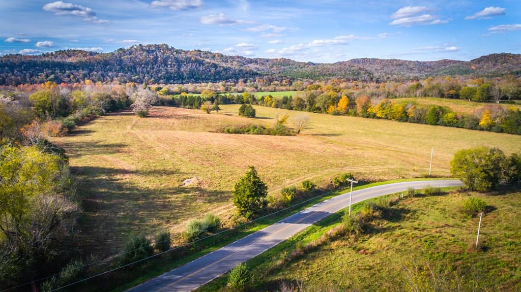 2144 Free State Road Gainesboro, TN 38562 - Photo 9 of 23 Gallery Image 9