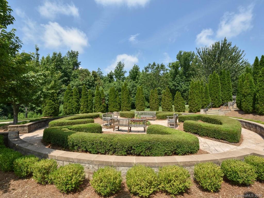 207 Garnet Court, Unit 561 Fort Mill, SC 29708 - Photo 21 of 21 a view of a garden with plants