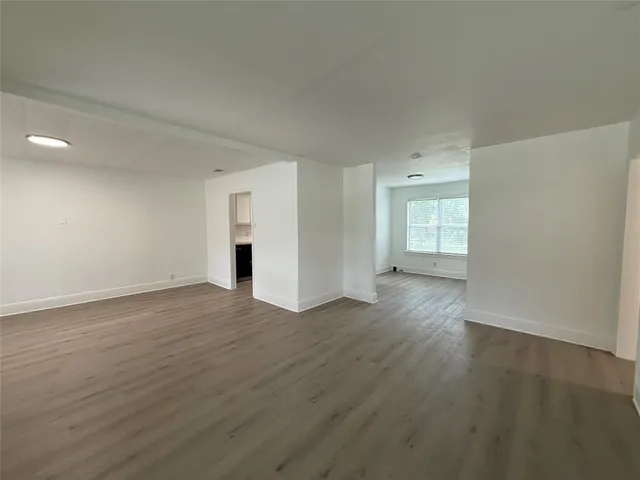 $1,750 | 10402 Desdemona Drive, Dallas, TX 75228