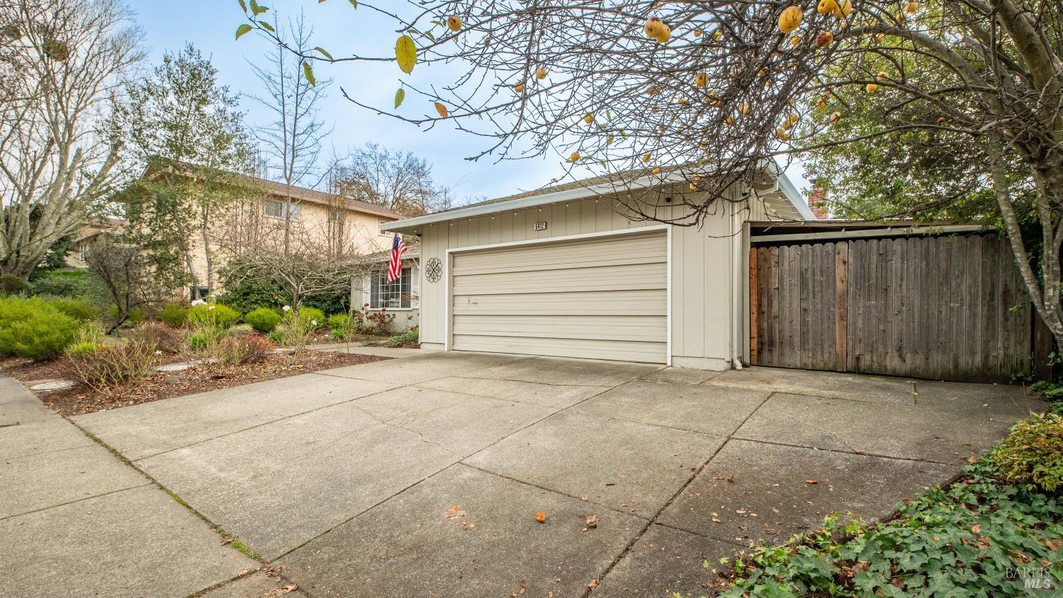 5412 Yerba Buena Road Santa Rosa, CA 95409 - Photo 3 of 47