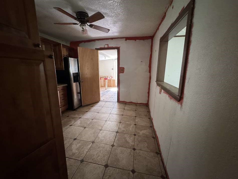 905 Euclid Street Cleburne, TX 76033 - Photo 8 of 15