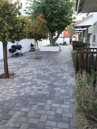 $1,095 | 217 North 9th Street, Unit 6, Las Vegas, NV 89101