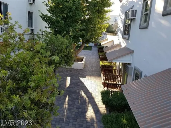 $1,095 | 217 North 9th Street, Unit 6, Las Vegas, NV 89101