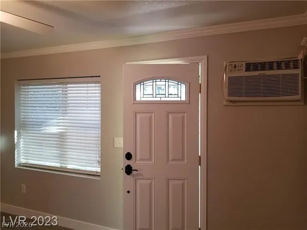 $1,095 | 217 North 9th Street, Unit 6, Las Vegas, NV 89101