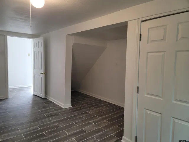 $1,050 | 1320 West Oakwood Street, Unit 1, Tyler, TX 75702