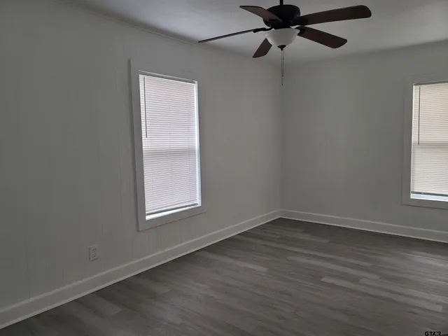 $1,050 | 1320 West Oakwood Street, Unit 1, Tyler, TX 75702