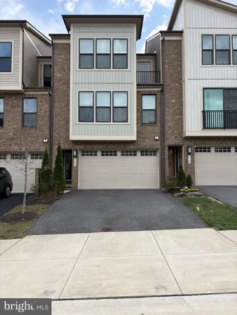 $780,000 | Overview Terrace, Columbia, MD 21044