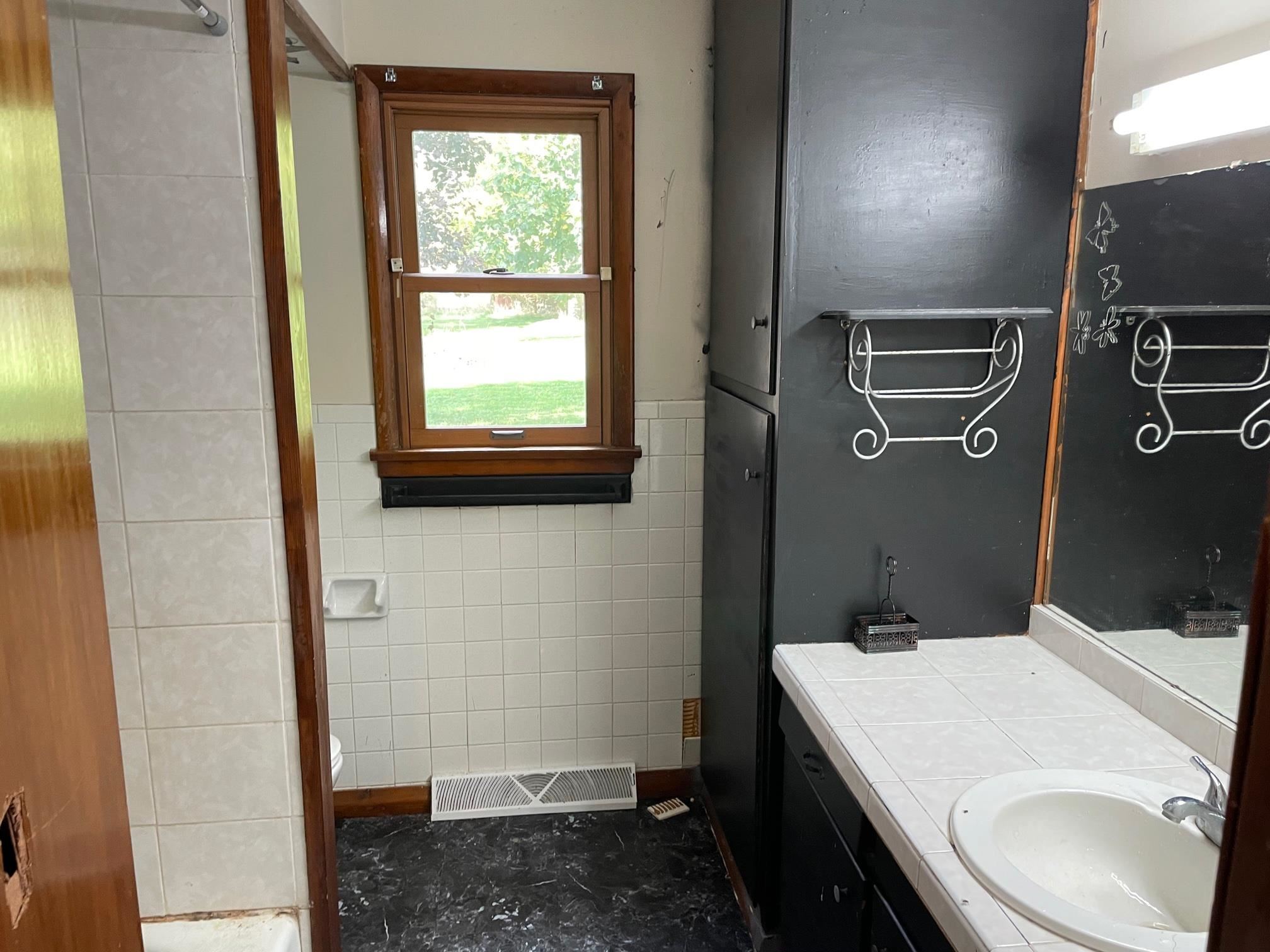 9150 7th Road Plymouth, IN 46563 - Photo 12 of 20 Gallery Image 12