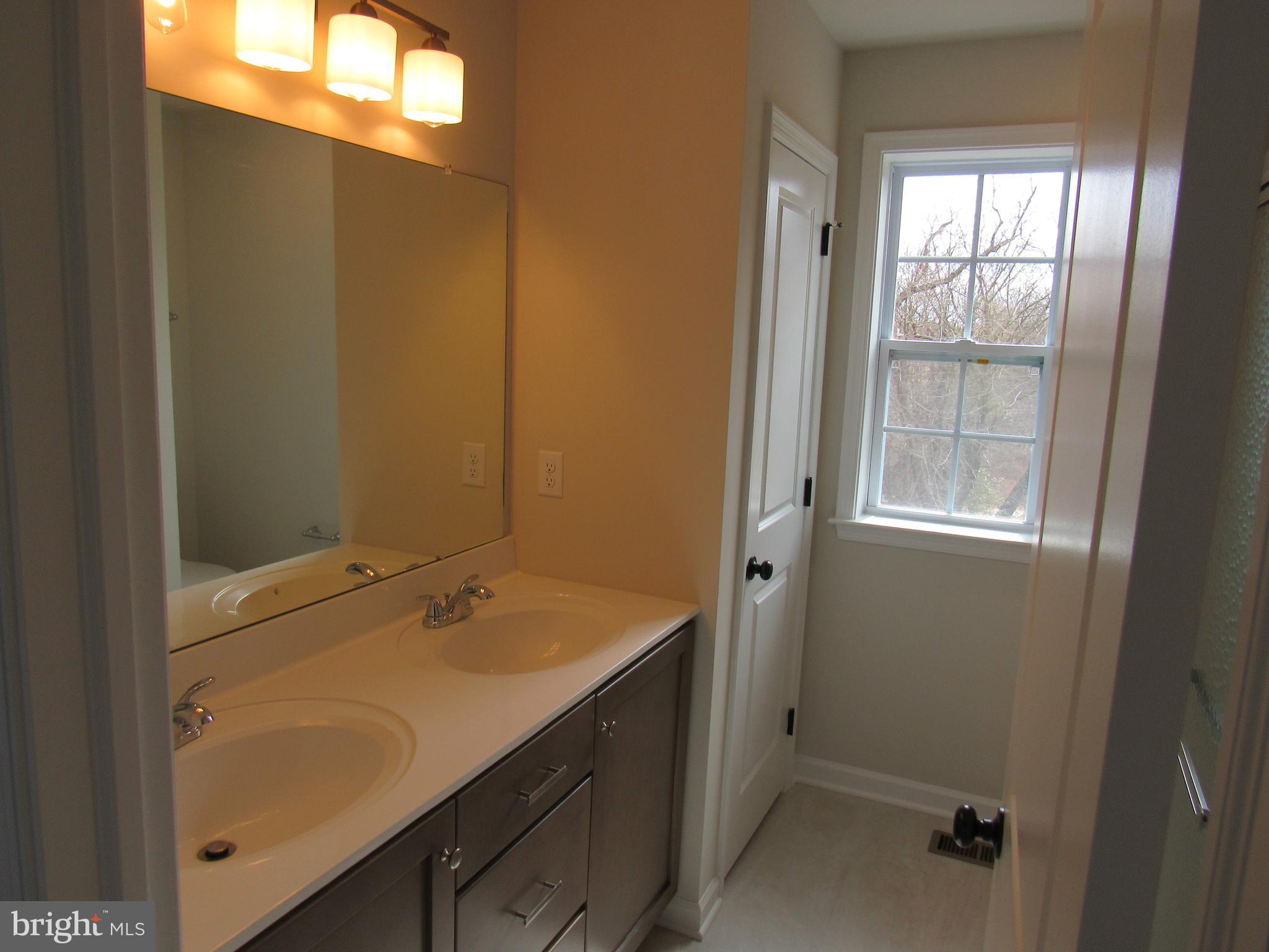 957 Spring City Road Phoenixville, PA 19460 - Photo 34 of 57 Main bed rm full bath