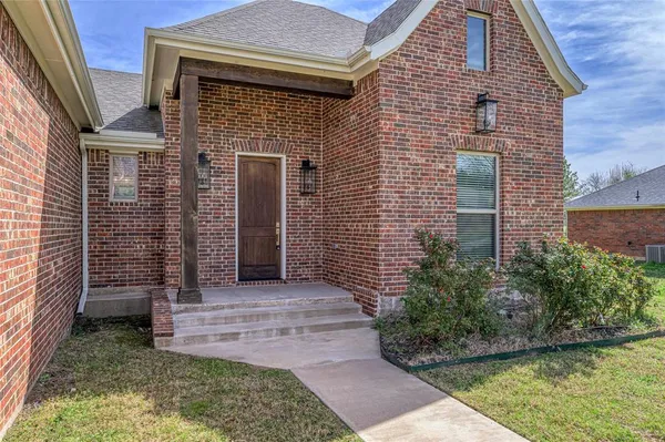 $3,200 | 5401 Arroyo Trail, Sherman, TX 75090
