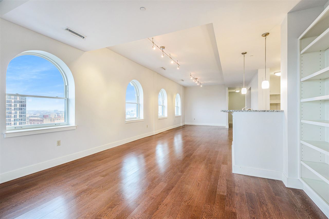 27 Library Street Northeast, Unit 901 Grand Rapids, MI 49503 - Photo 7 of 33