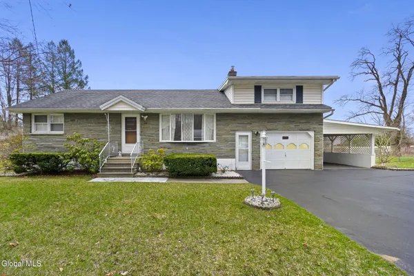 $259,900 | 149 Putnam Road, Schenectady, NY 12306