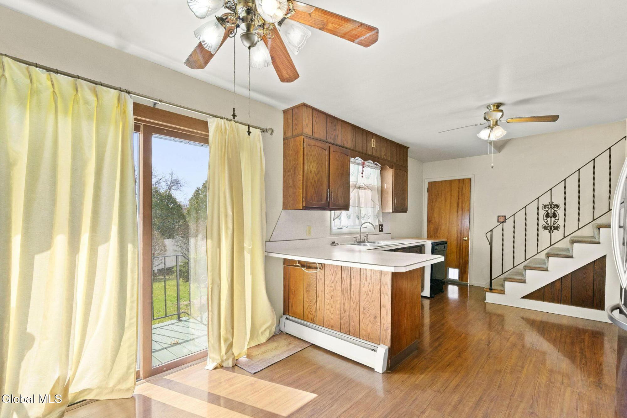 149 Putnam Road Rotterdam, NY 12306 - Photo 13 of 28 pdr2