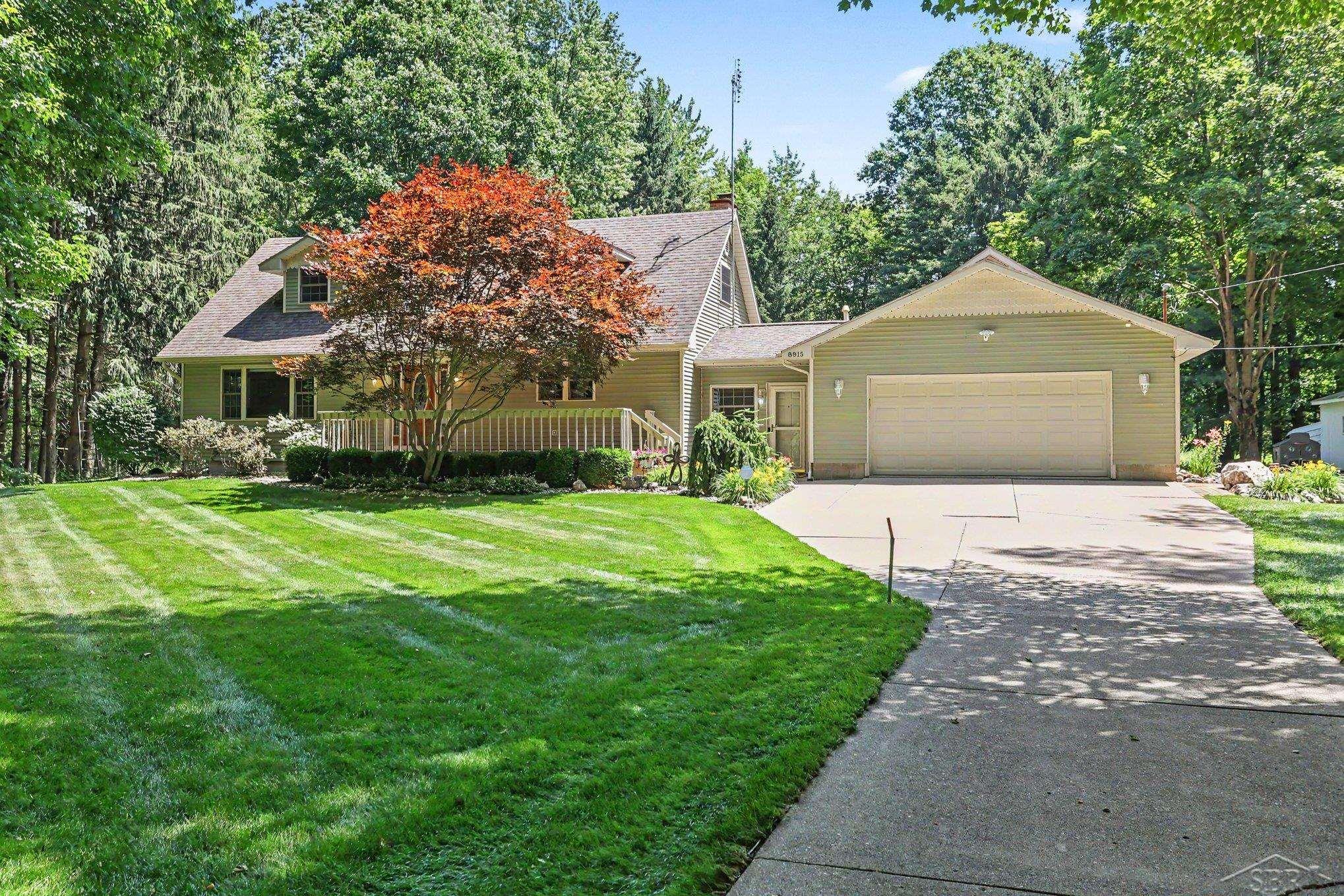 8815 South Beyer Road Birch Run, MI 48415 - Photo 2 of 55