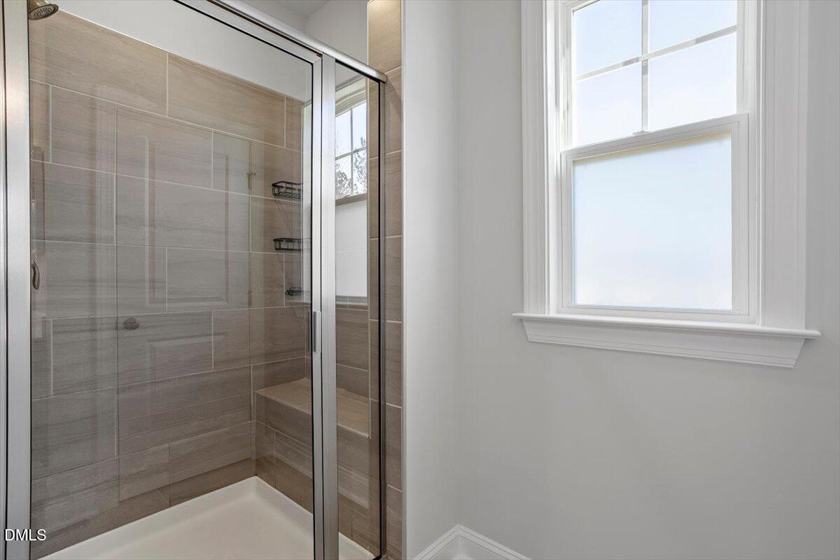 137 Moraine Court Raleigh, NC 27610 - Photo 21 of 41 Master Shower
