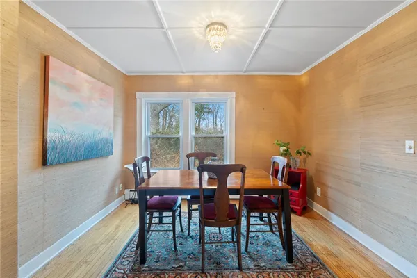 $550,000 | 39 Hazard Avenue, South Kingstown, RI 02879