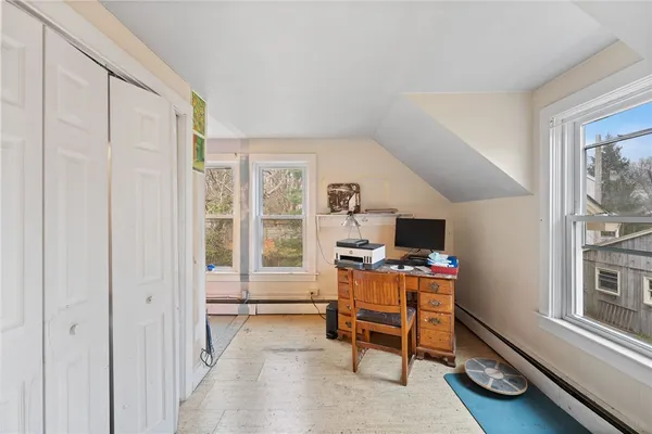 $550,000 | 39 Hazard Avenue, South Kingstown, RI 02879