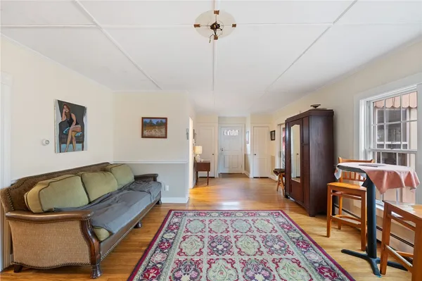 $550,000 | 39 Hazard Avenue, South Kingstown, RI 02879